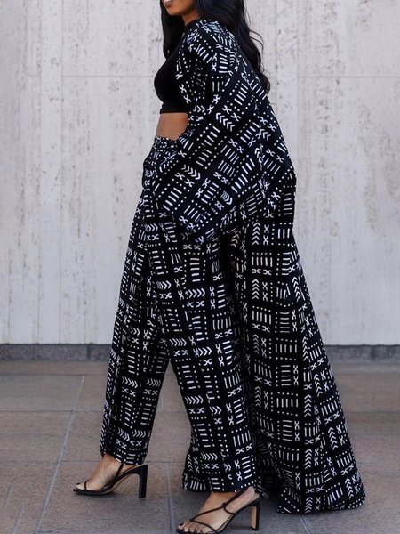 

Urban Raglan Sleeve Geometric Kimono, Black, Kimonos