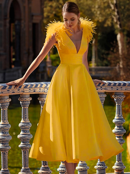 

Elegant Plain Feather-trimmed Midi Party Dress, Yellow, Midi Dresses
