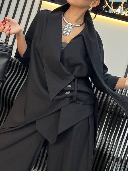 

Casual Plain Buttoned Asymmetrical Kimono, Black, Kimonos