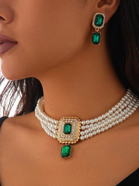 

Pearl Neckless And Earrings Sets, Green, Necklaces