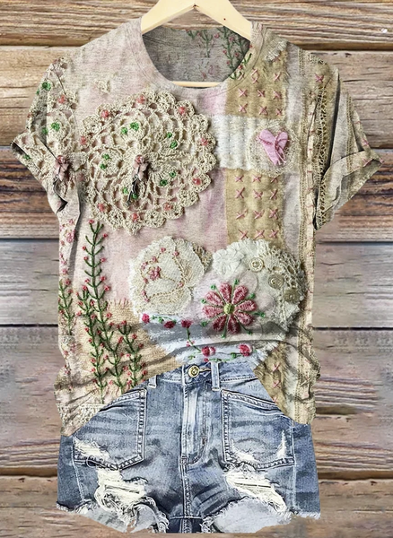 

Casual Vintage Heart Pattern Print V Neck Short Sleeve T-shirt, Light khaki, T-shirts