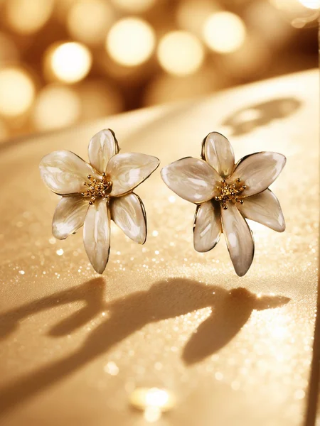 Elegant Floral Stud, Off white, Earrings