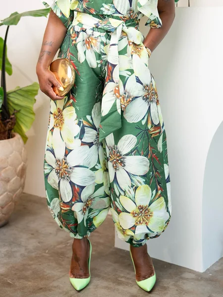 

Vacation Floral Bloomers Pants With Belt, Green, Pants