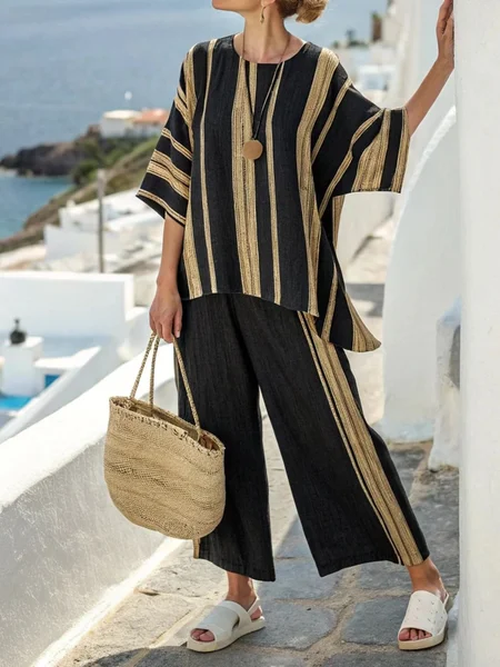 

Women Vacation Striped Crew Neck Half Sleeve Comfy Casual Two-Piece Set, Black, Sets