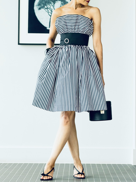 

Elegant Striped Gathered Strapless Mini Dress With Belt, Black, Mini Dresses