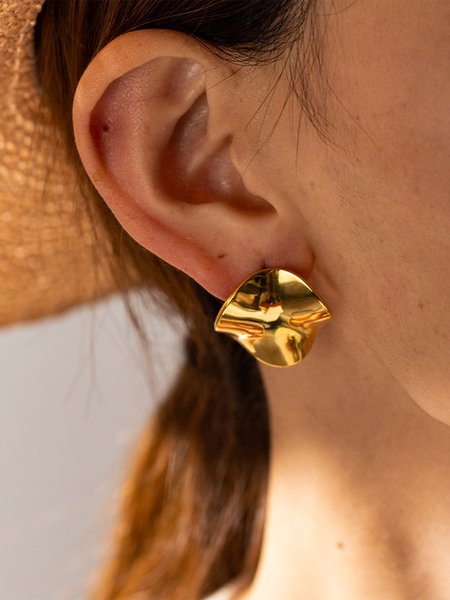 

Titanium Steel 18k Gold Plated Round Pleated Earrings, Golden, Earrings