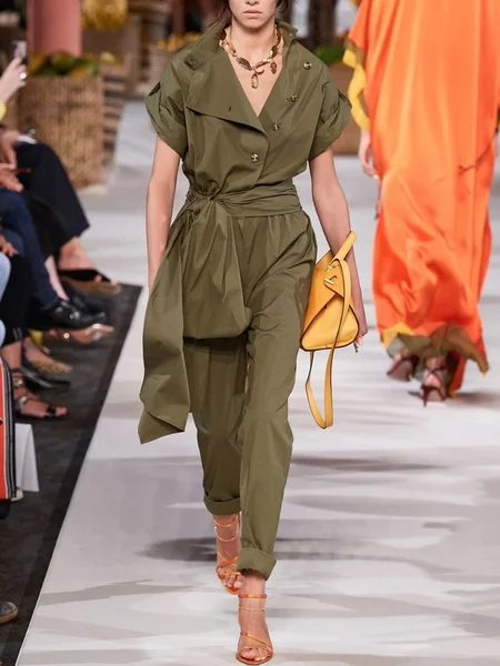 

Casual Buttoned Plain Shawl Collar Jumpsuit, Green, Jumpsuits