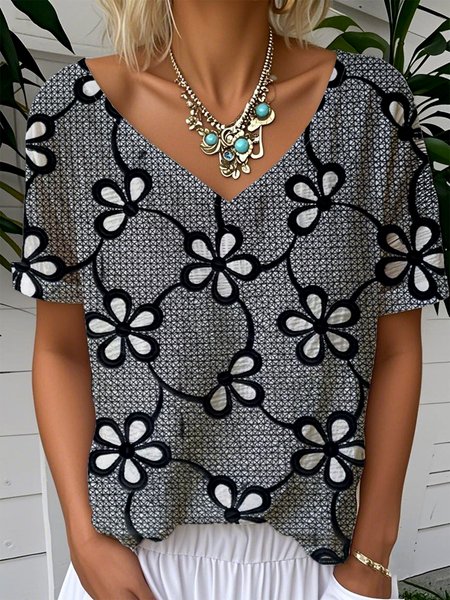 

Casual Floral V Neck Short Sleeve T-shirt, Black, T-shirts