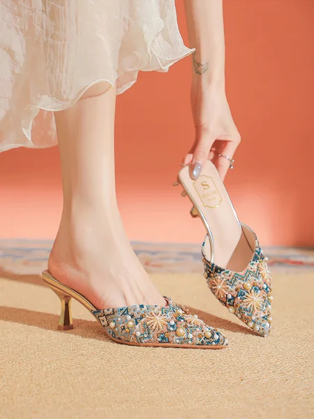 

Ethnic Elegant Wedge Sandal, Multicolor, Heels