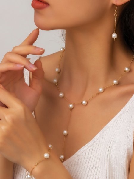 

Jewelry Fashion Pearl Pendant Alloy Light Luxury Pearl Earrings Bracelet Earrings Necklace Three-piece Necklace, White, Necklaces