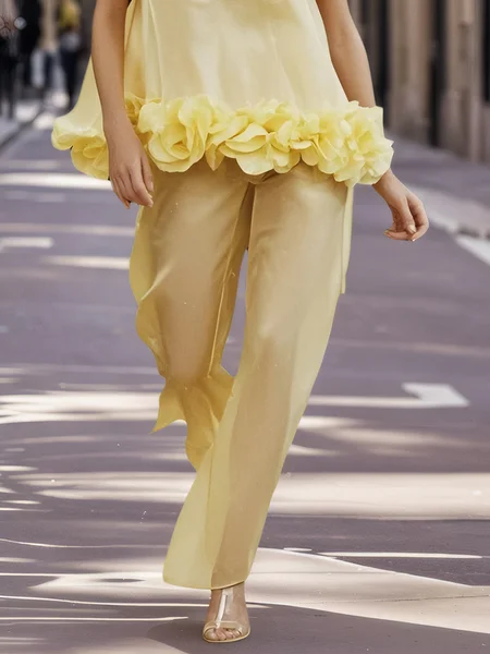 

Elegant Plain Straight Pants, Yellow, Pants