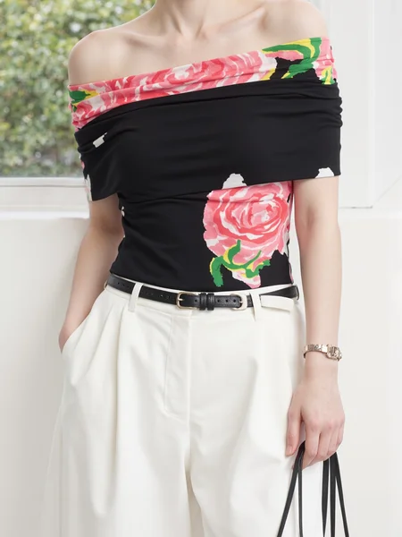 

Urban Floral Cold Shoulder T-shirt, Black, Tees
