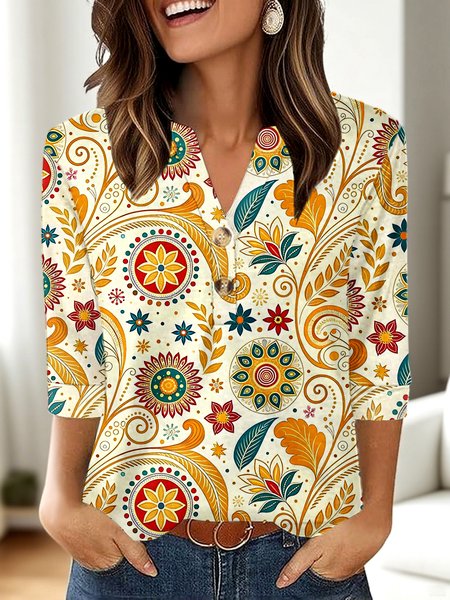 

Casual Floral V Neck Three Quarter Sleeve T-shirt, Khaki, T-shirts