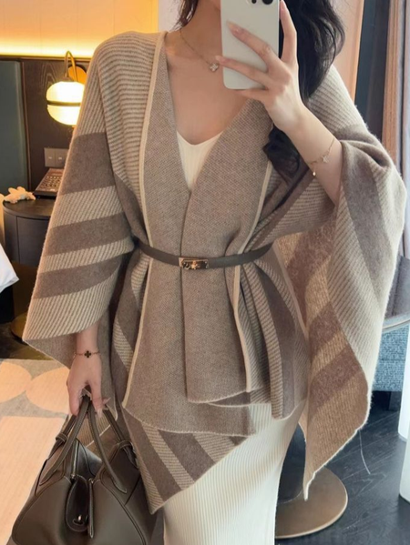 

Yarn/Wool Yarn Urban Color Block Cross Neck Sweater Cardigan, Khaki, Pullovers