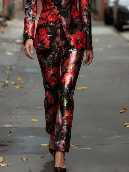 

Urban Floral Printing Straight Pants, Red, Pants