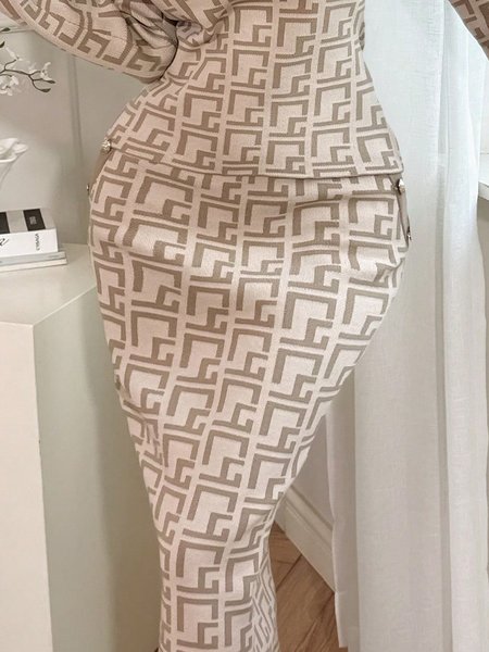 

Casual Abstract Graphic Sweater Midi Skirt, Apricot, Skirts