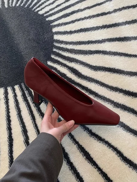 

Pu Plain All Season Flats, Wine red, Heels