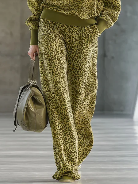 

Urban Leopard Printing Straight Pants, Green, Pants