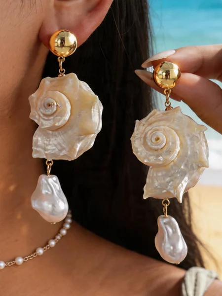 Conch Pearl Earrings