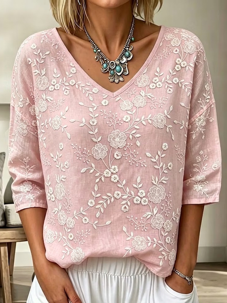 Women Floral Three Quarter Sleeve Tee T-shirt V Neck Casual Graphic Tee Spring/Fall Top