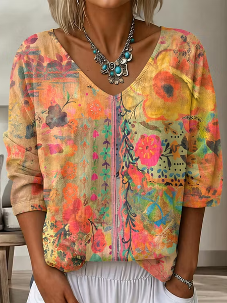 Women Floral Three Quarter Sleeve Tee T-shirt V Neck Casual Graphic Tee Spring/Fall Top