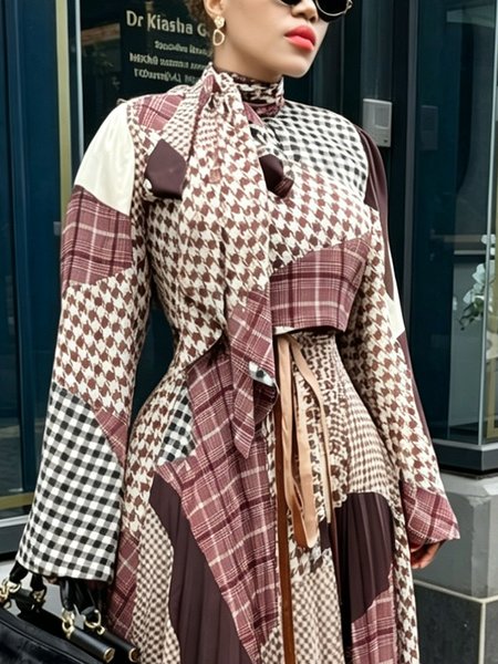 Elegant Random Print Printing Stand Collar Blouse