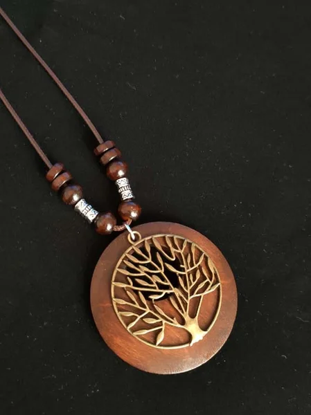 Vintage Ethnic-Inspired Wooden Leaf Necklace