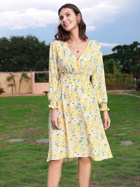 

Loosen V Neck Floral Dresses, Light yellow, Floral Dresses