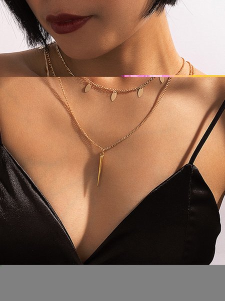 

Multi-layered simple leaf necklace, Golden, Necklaces