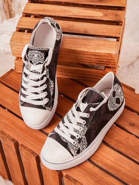 

Halloween Skull Canvas Shoes, As picture, Sneakers