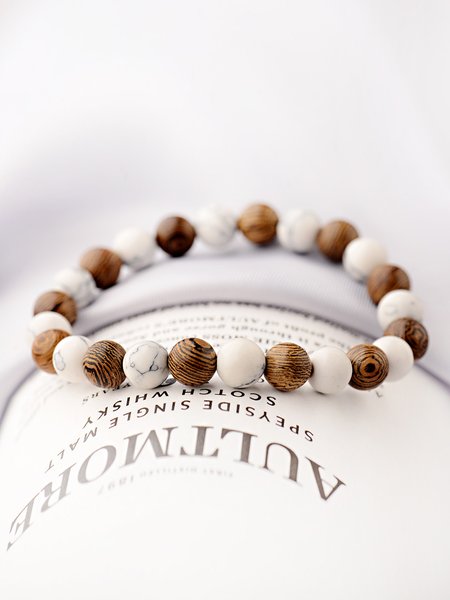 

Wooden beads colored stone bracelet, White, Bracelets