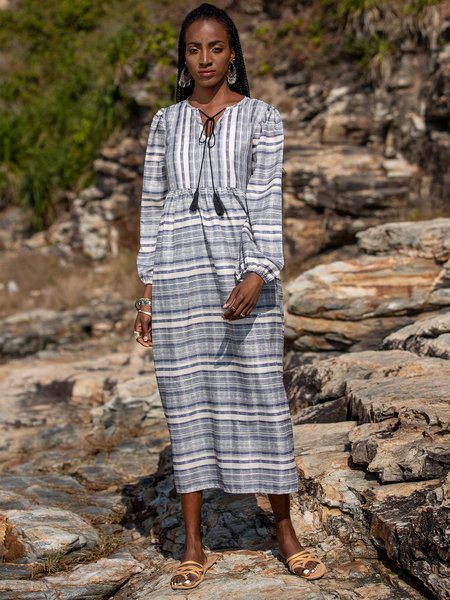 

Blue Shift Paneled V Neck Long Sleeve Dress, Maxi Dresses