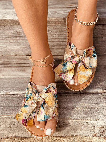 

Beach Summer Slippers, Cream, Pullovers