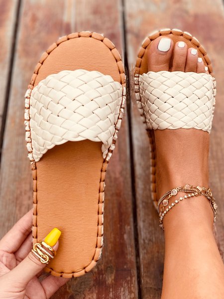 

Pu Holiday Summer Slippers, Cream, Shoes